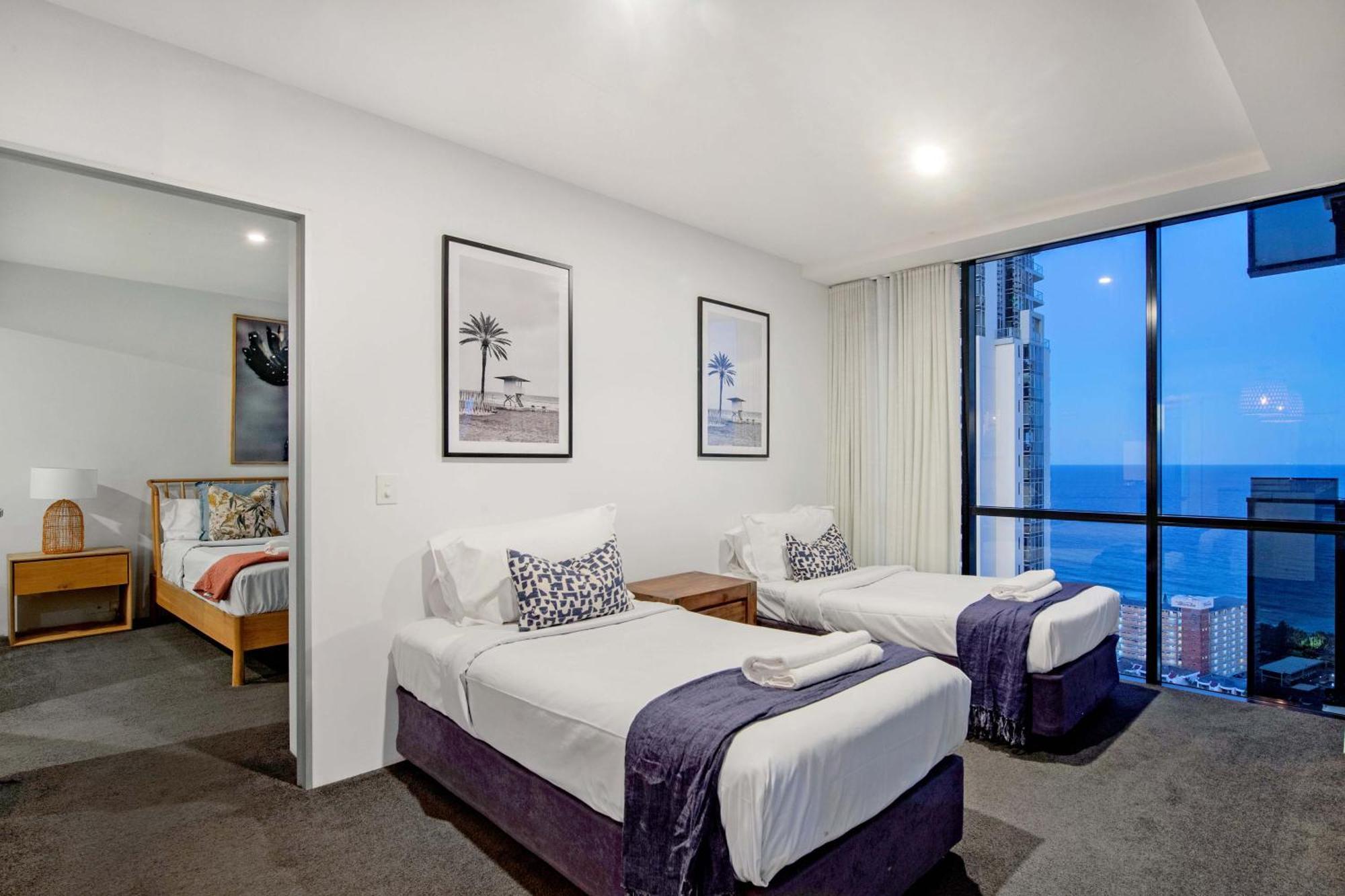 Ocean View Apartments With Balcony - Circle On Cavill - Central Location! - Self Contained & Privately Managed Gold Coast Kültér fotó
