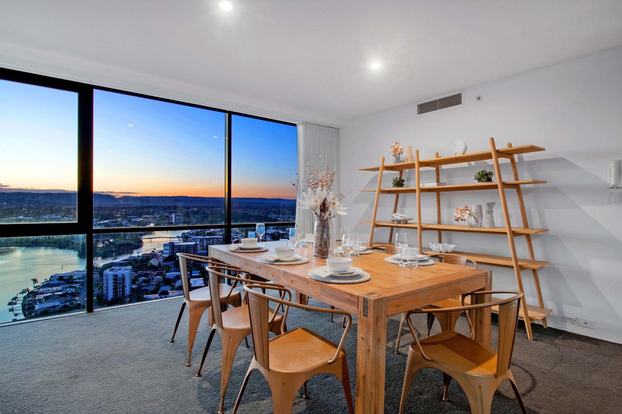 Ocean View Apartments With Balcony - Circle On Cavill - Central Location! - Self Contained & Privately Managed Gold Coast Kültér fotó